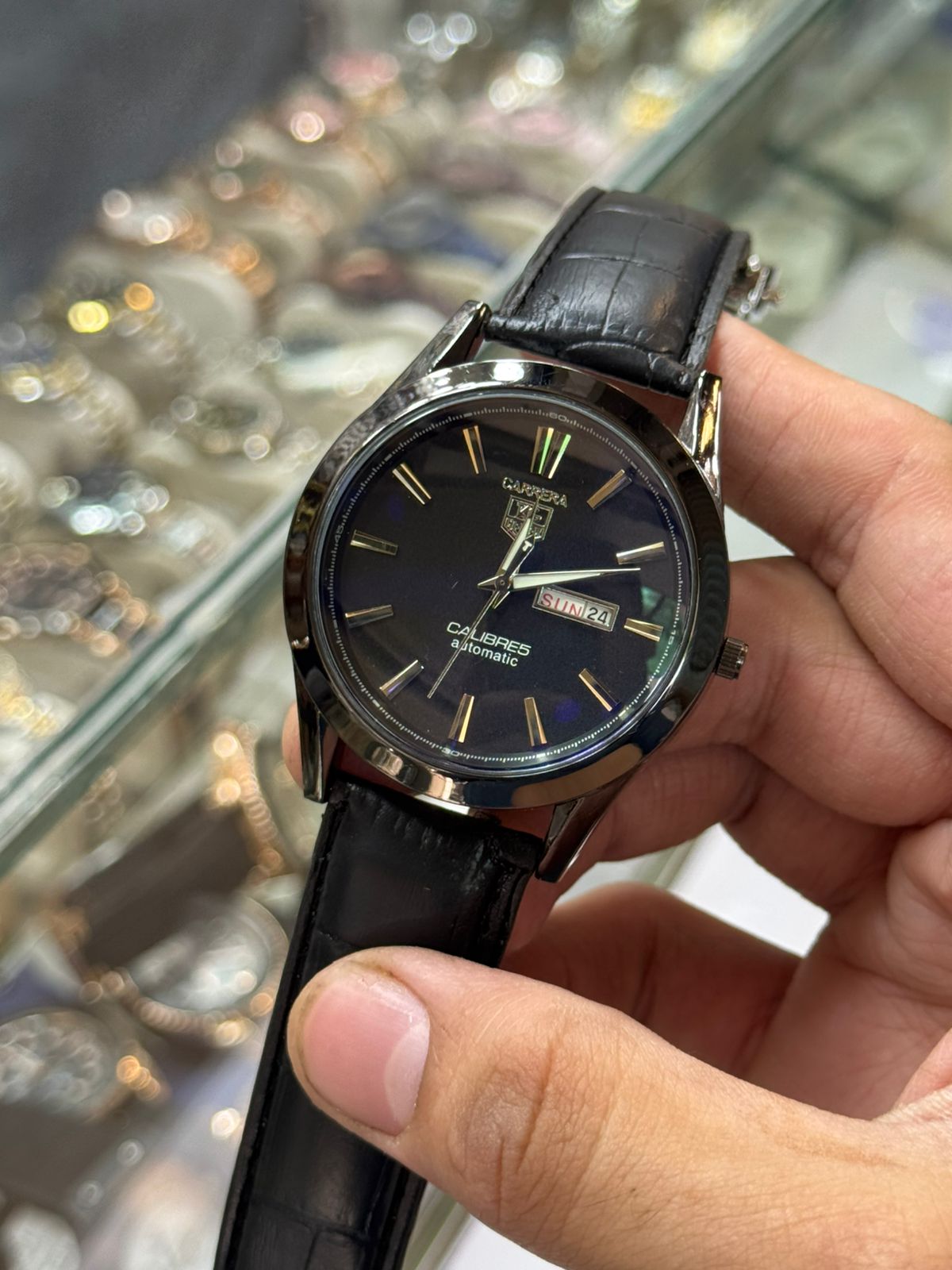 Carrera Calibre 5 Luxury Swiss Watch – Men’s Analog Wristwatch with Black Leather Strap